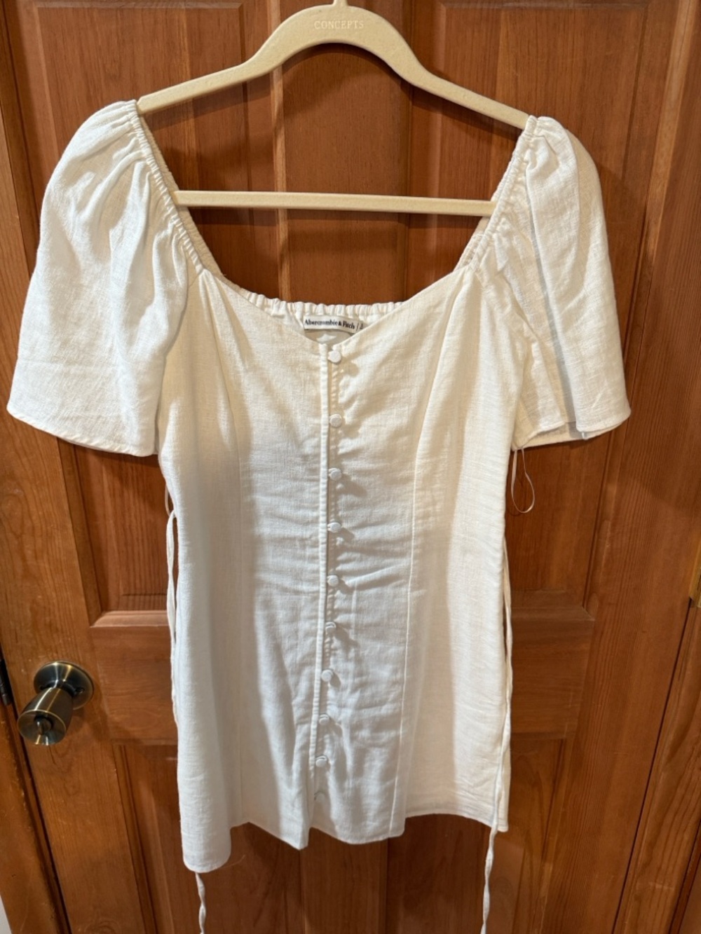 Abercrombie & Fitch Cream Puff Sleeve Button-Front Tunic